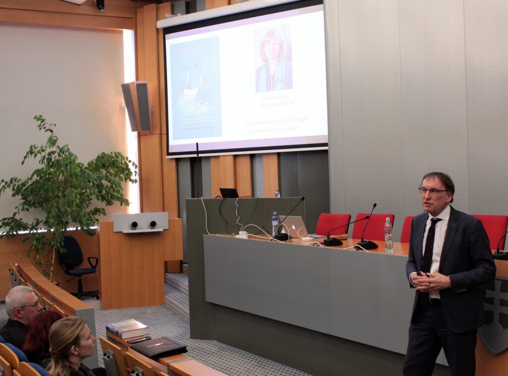 Návšteva a prednáška prof. Wim van Saarloosa