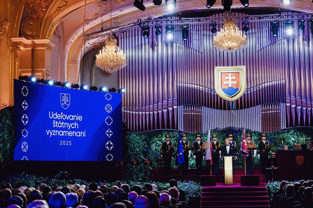 Prezident SR udelil štátne vyznamenania
